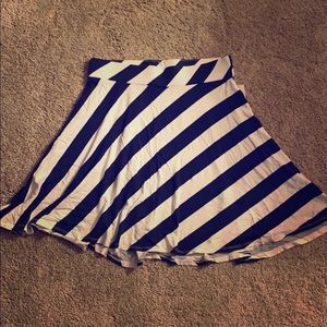 Brand New Flowy Skirt